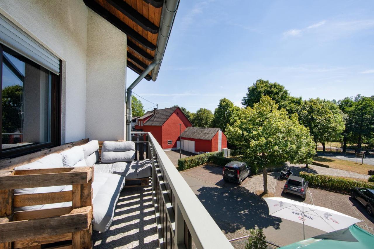 Landgasthaus Zum Kreuzberg Schonbach  エクステリア 写真